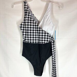 Cupshe Black And White One Piece Swim Suit NWT Size Large
